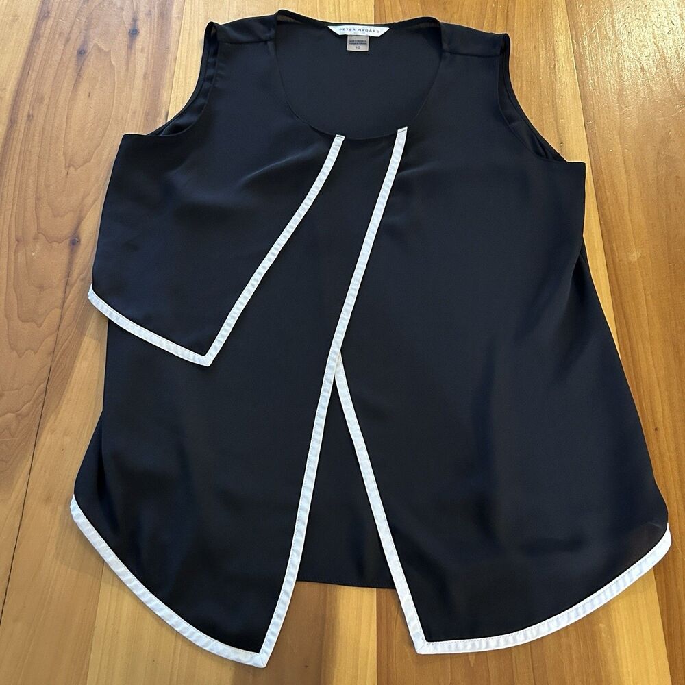 Peter Nygard Women’s Sleeveless Blouse. Size 10. Tank. Black. Flowy